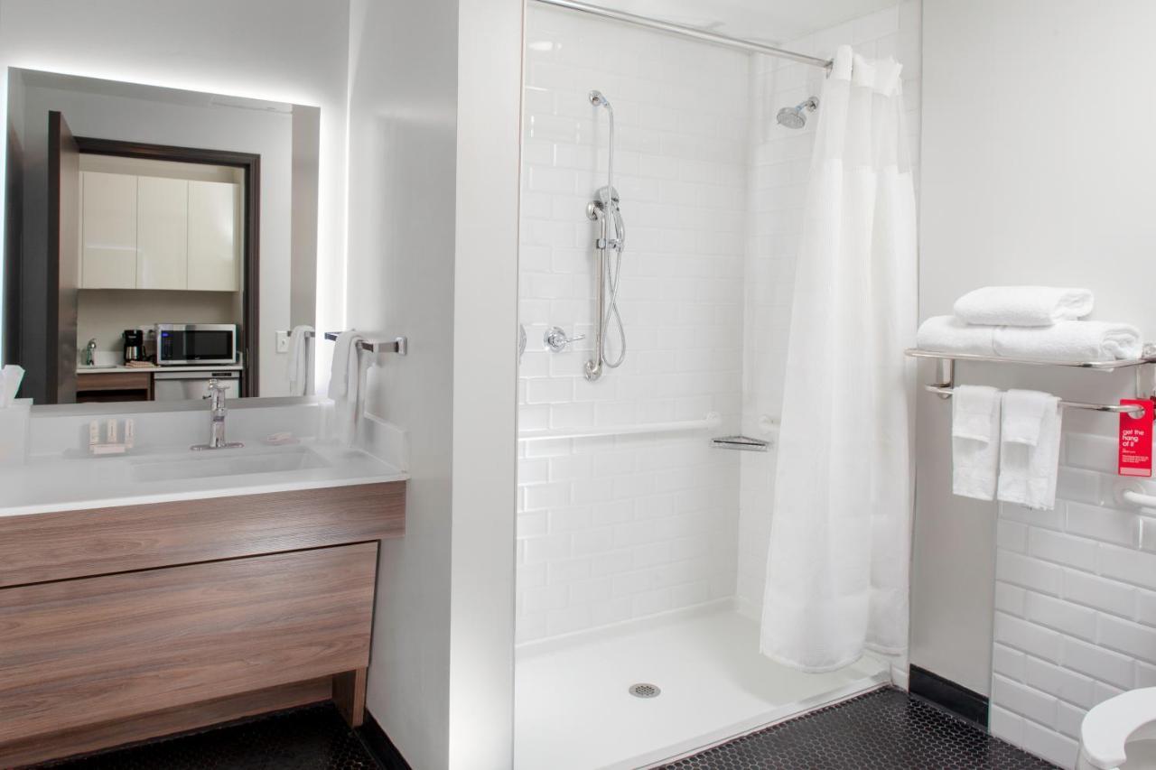 Fairfield Inn & Suites By Marriott Dallas Downtown Екстер'єр фото